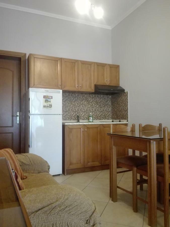 Balkan House Potos Exterior foto